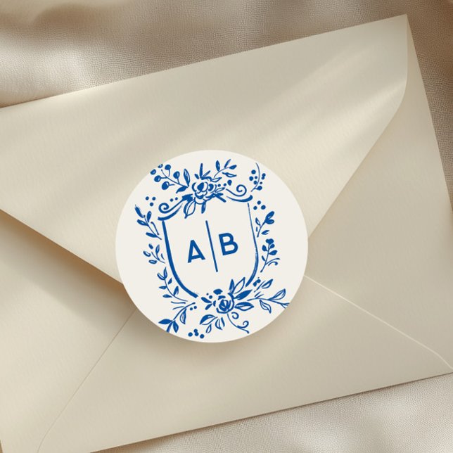 Sticker Rond French Blue Botanical Crest Wedding Monogram (Créateur téléchargé)