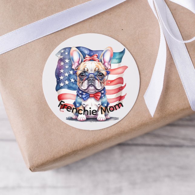 Sticker Rond Frenchie Bulldog Mom Patriotic USA Flag  (Créateur téléchargé)