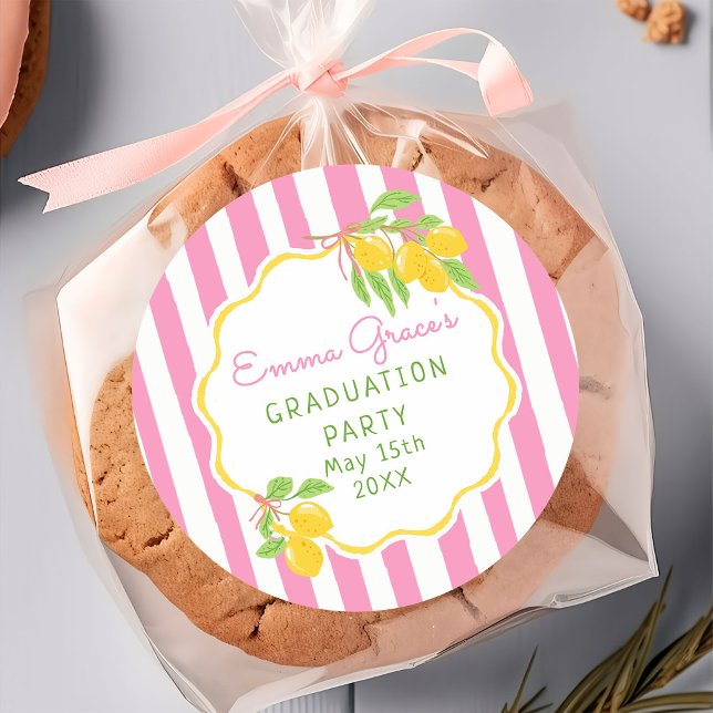 Sticker Rond Freshly Graduated Lemon Pink Stripes Graduation (Créateur téléchargé)