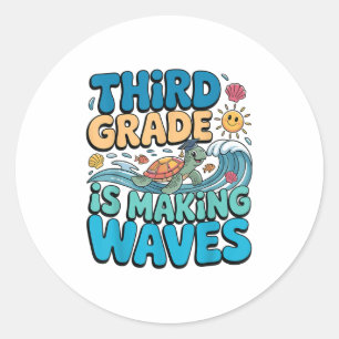 Sticker Rond Funky Troisième Grade Making Waves Beach Professeu