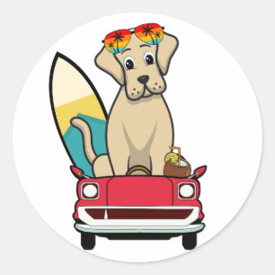 Sticker Rond Funny Big Dog conduit à la plage