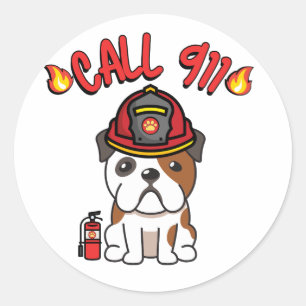 Sticker Rond Funny bulldog est un pompier