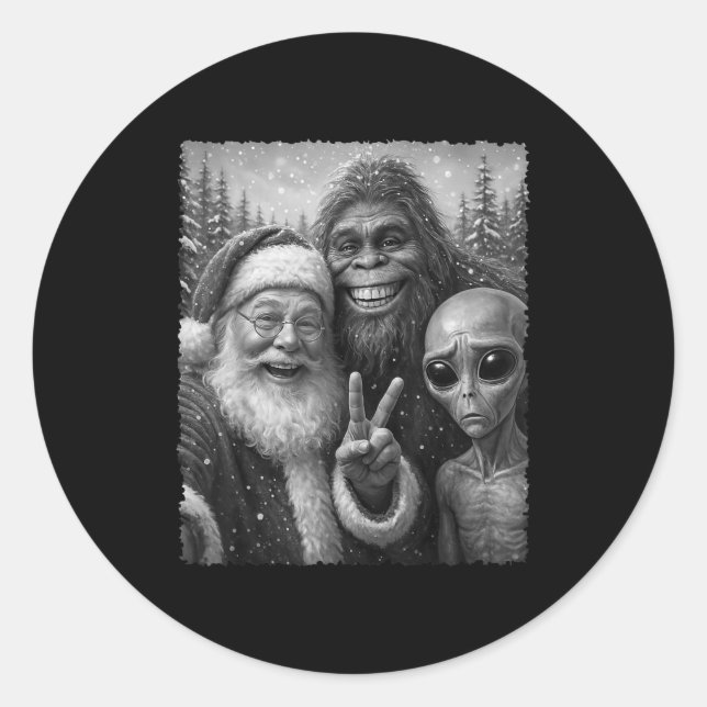 Sticker Rond Funny Cat Christmas Bigfoot Alien Santa Snow Selfi (Devant)