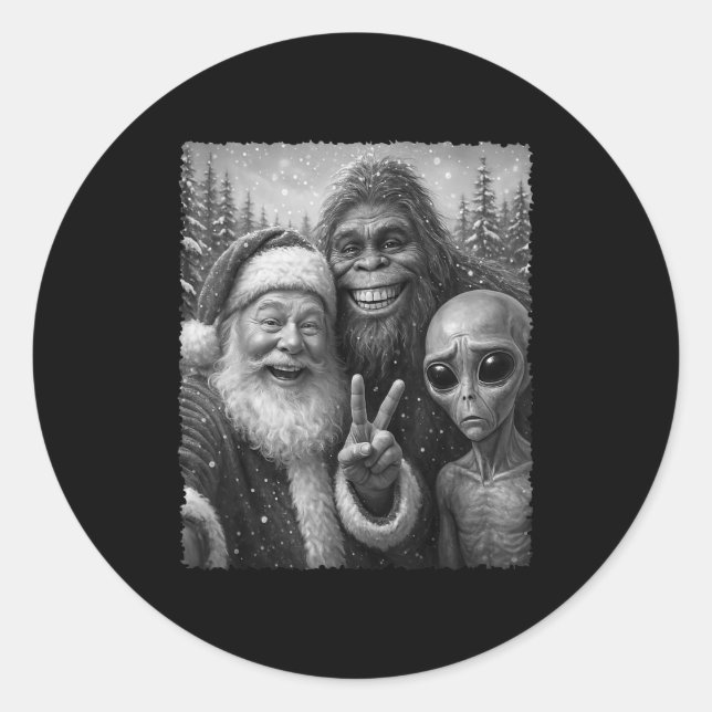 Sticker Rond Funny Cat Santa Bigfoot Alien Christmas Selfie Tee (Devant)