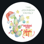 Sticker Rond Funny Christmas Cactus Nom de famille Covid 2020<br><div class="desc">Rire cette année avec cet autocollant rond Covid 2020 de Noël humoristique et amusant. Customisez votre nom de famille. Attention aux piqûres !</div>