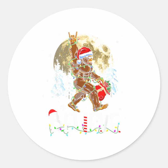 Sticker Rond Funny Christmas Xmas Bigfoot Believe Sasquatch In  (Devant)