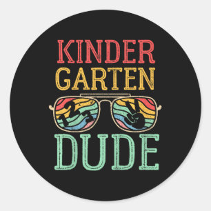 Sticker Rond Gamin de maternelle mec premier jour de maternelle