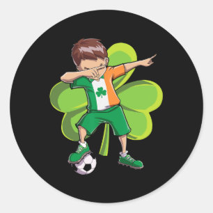 Sticker Rond Garçon de football Dabbing Saint Patrick Men Kids