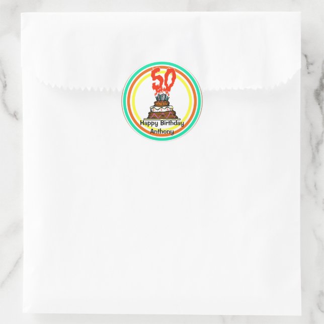 Sticker Rond Gâteau d'anniversaire en feu avec 50 bougies (Sac)