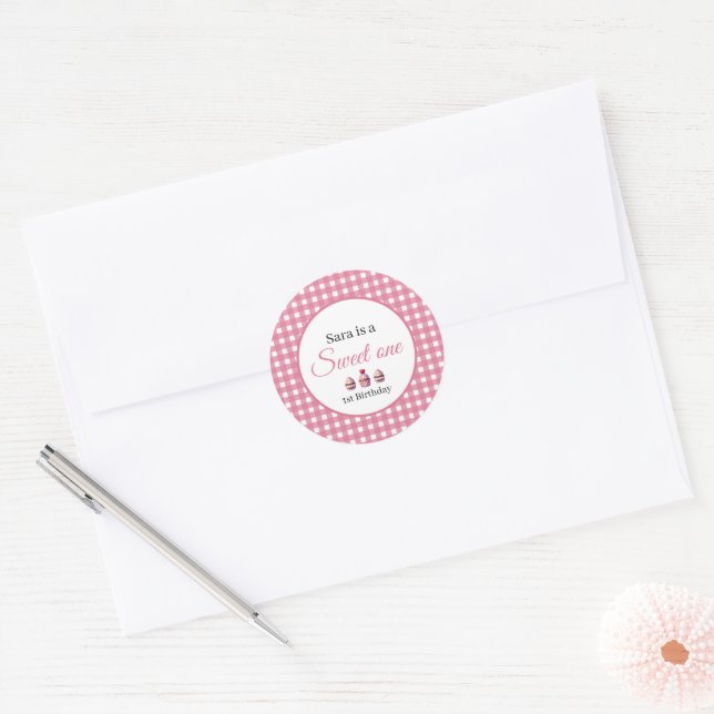 Sticker Rond Gâteau pour la fête d'anniversaire d'une fille de  (Enveloppe)