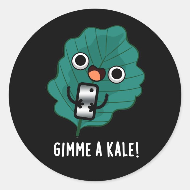 Sticker Rond Gimme A Kale Funny Veggie Pun Dark BG (Devant)