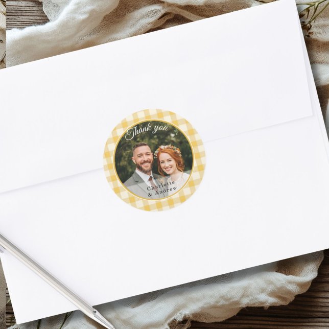 Sticker Rond Gingham Jaune Merci Photo (Yellow Gingham Thank you Photo Classic Round Sticker)