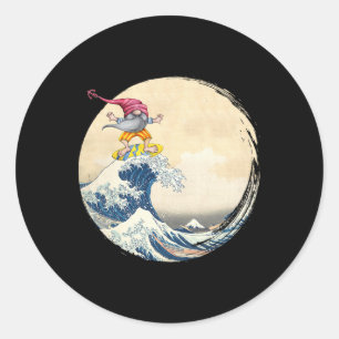 Sticker Rond Gnome de surf chevauchant la grande vague d'Hokusa