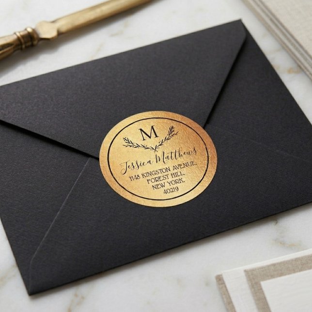 Sticker Rond Gold Foil & Wreath Custom Monogram Adresse de reto (Créateur téléchargé)