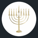 Sticker Rond Gold Menorah Holiday<br><div class="desc">Cet autocollant présente une menorah dorée sur un arrière - plan blanc. Complément parfait à vos mailings et cadeaux de vacances pour ajouter un peu de décoration.</div>