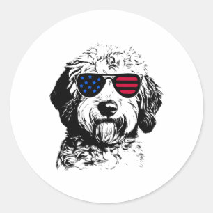 Sticker Rond Goldendoodle Chien 4 juillet Amérique Drapeau Usa