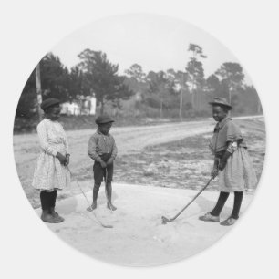 Sticker Rond Golf c1905 d'enfants d'Afro-américain de