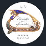 Sticker Rond gondole vénitienne Ornate noir & blanc Mariage<br><div class="desc">Choisissez ceci et célébrez en style le meilleur jour de votre vie! A l'avant, l'invitation présente une belle gondole vénitienne de style Renaissance (inspirée d'une broche dorée du domaine public), accompagnée d'une police calligraphique élégante et classe qui saisit parfaitement l'élégance de cette occasion spéciale. Au contraire, ajoutez une de vos...</div>