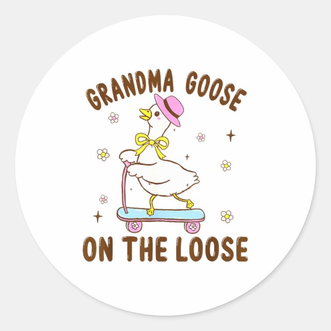 Sticker Rond Grandma Goose On The Loose Funny Birthday Matching (Devant)