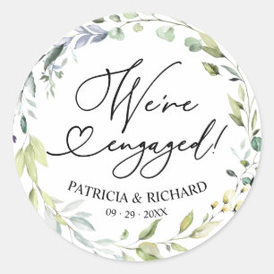 Sticker Rond Green We's Engaged Engagement Party