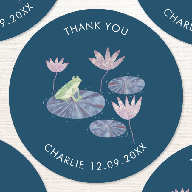 Sticker Rond Grenouille dans un Merci mou d'étang Lily (Cute frog themed party thank you stickers for birthday, baby shower and any celebration)