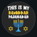 Sticker Rond Hanoukka pour la famille Chanukah Funny Hanoukka<br><div class="desc">Hanoukka pour la famille Chanukah Funny Hanoukka</div>