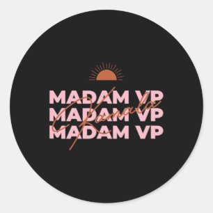 Sticker Rond Harris Madame la Vice-Présidente Feminist Icon Vp 