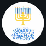 Sticker Rond Heureux Hanoukka Menorah<br><div class="desc">Happy Hanoukka Menorah Classic Round Sticker. Choisissez la taille de l'autocollant dans le menu d'options.</div>