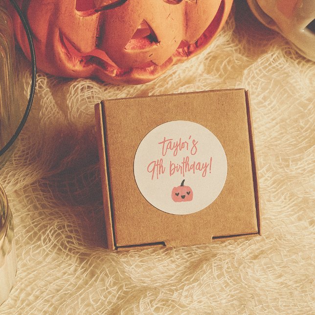 Sticker Rond Hey Boo Moderne Halloween Fille Anniversaire Fête  (Créateur téléchargé)