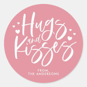 Sticker Rond Hugs et baisers roses Saint Valentin