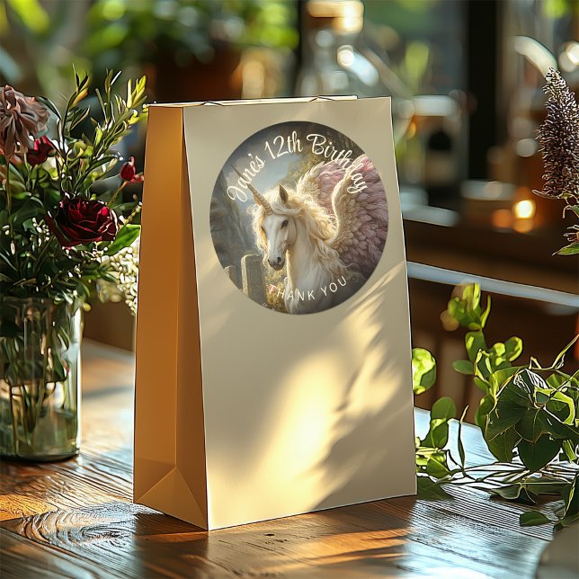 Sticker Rond Imaginaire blanc Pegasus Purple Ailes Unicorne Pie (Créateur téléchargé)