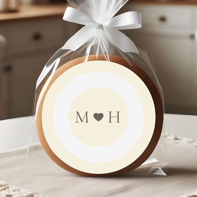 Sticker Rond Ivory Modern Monogram Heart Wedding Favor (Créateur téléchargé)