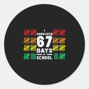 Sticker Rond J'ai survécu 67 jours d'école drôle 67 mème enfant