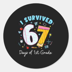 Sticker Rond J'ai survécu 67 jours d'élèves de CP enseignants