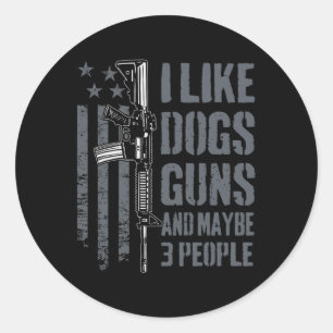 Sticker Rond J'aime les chiens de chasse et peut-être 3 personn
