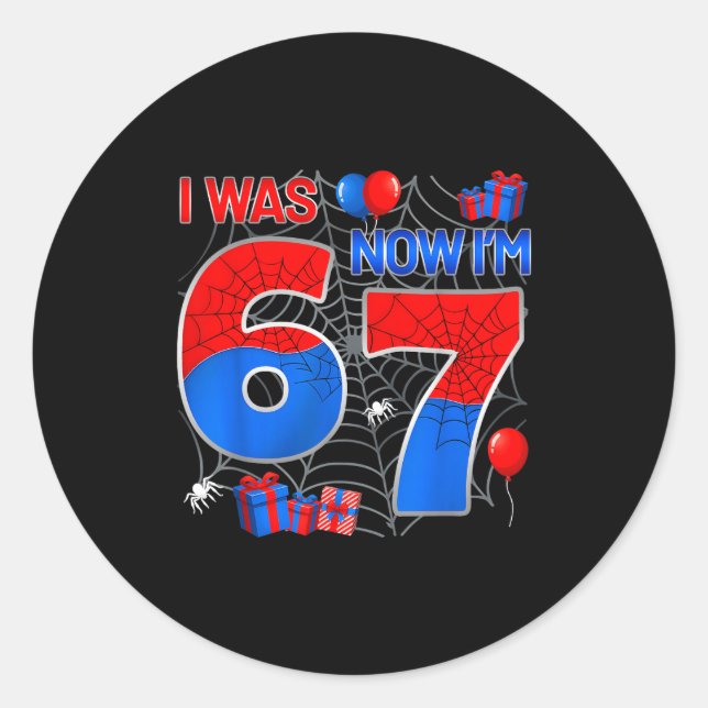 Sticker Rond J'avais 6 ans maintenant j'ai 7 ans garçon enfants (Devant)