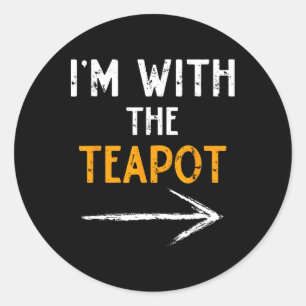 Sticker Rond Je suis avec le costume de théière Halloween Coupl
