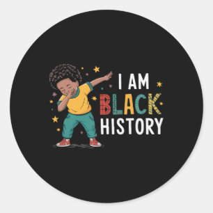 Sticker Rond Je suis l'histoire noire Afro Little Boy Dabbing A