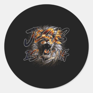 Sticker Rond Jésus Christ est roi avec le lion frappant de Juda