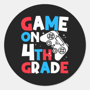 Sticker Rond Jeu Sur 4E Grade Maman De L'Anniversaire Garçon Ga