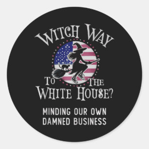 Sticker Rond Jolie Sorcière À La Maison Blanche Kamala Harris M
