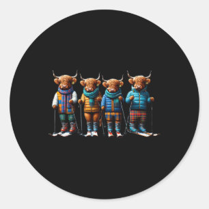 Sticker Rond Jolis vaches d'hiver écharpe à carreaux ski raquet
