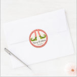 Sticker Rond Jolly Christmas Elf Legs Vacances Petits<br><div class="desc">Pieds elfes amusants portant des collants rayés rouge et ivoire et des bottes vertes avec des cloches de jingle, et vos détails de Noël de vacances en lettrage chic, ces petits autocollants sont beaux pour les faveurs de fête, les cadeaux, les enveloppes d'invitation, les cadeaux alimentaires faits maison et plus...</div>