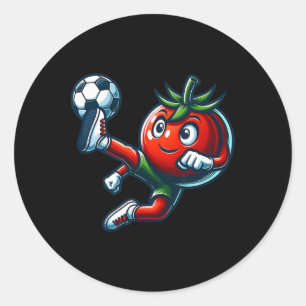 Sticker Rond Joueur de football drôle de tomate frappant la mas