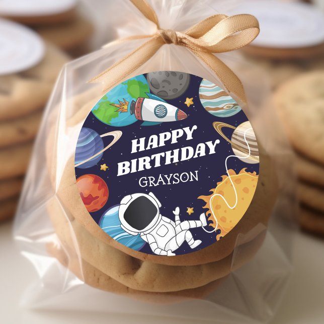 Sticker Rond Joyeux Anniversaire Astronaute Spatial (Créateur téléchargé)