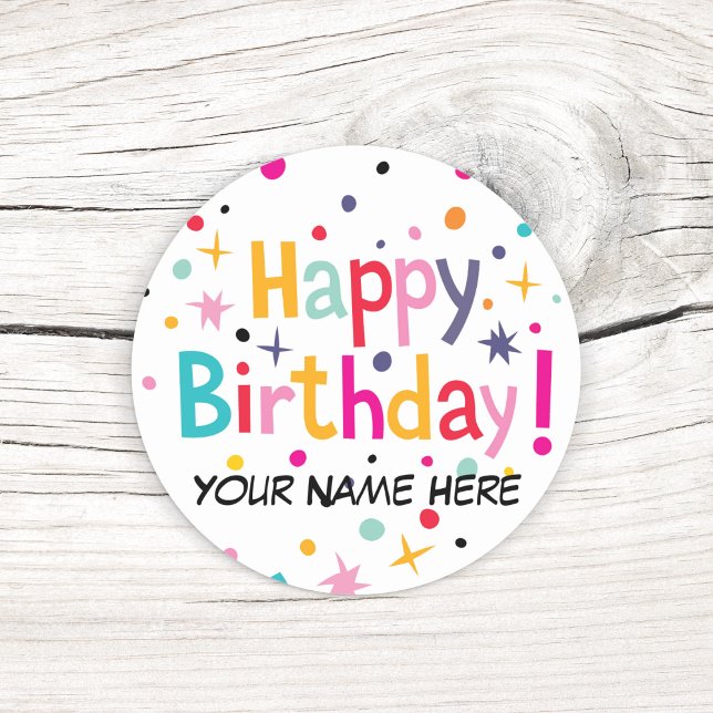 Sticker Rond Joyeux Anniversaire Rétro Personnalisable (Add a name to these colorful retro birthday stickers.)