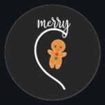 Sticker Rond Joyeux Noël Gingerbread Couple Christmas Pajam<br><div class="desc">Joyeux Noël Gingerpain Couple Pyjama de Noël Correspondance 1</div>