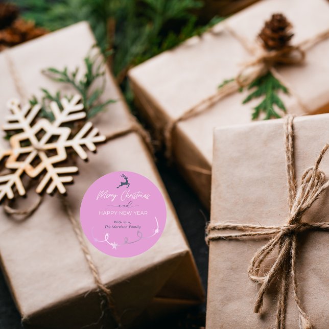 Sticker Rond Joyeux Noël violet clair (Light Purple Merry Christmas Holiday Classic Round Sticker)