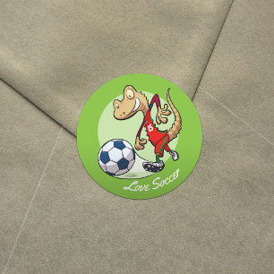Sticker Rond Joyeux Soccer Star Gecko Kicking Football Cartoon