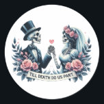 Sticker Rond "Jusqu'à ce que la mort nous sépare" Mariage gothi<br><div class="desc">Scellez vos invitations de mariage, vos mots de remerciement et votre papeterie dans un style sombrement romantique avec cet autocollant d'enveloppe de mariage gothique "Jusqu'à ce que la mort nous sépare". Avec une mariée et un marié squelettiques, des fleurs vintage et une bannière magnifiquement sinistre, cet autocollant est la touche...</div>